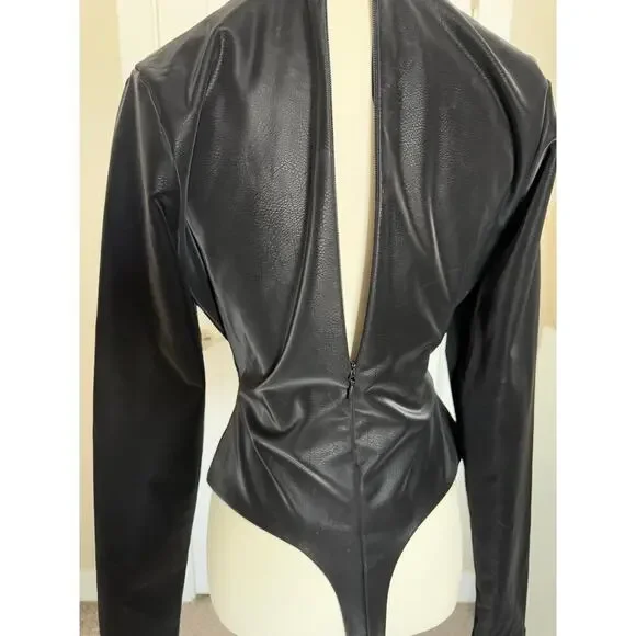 NWT Naked Wardrobe Liquid Faux Suede Square Neck Bodysuit Black Large - Picture 6 of 11